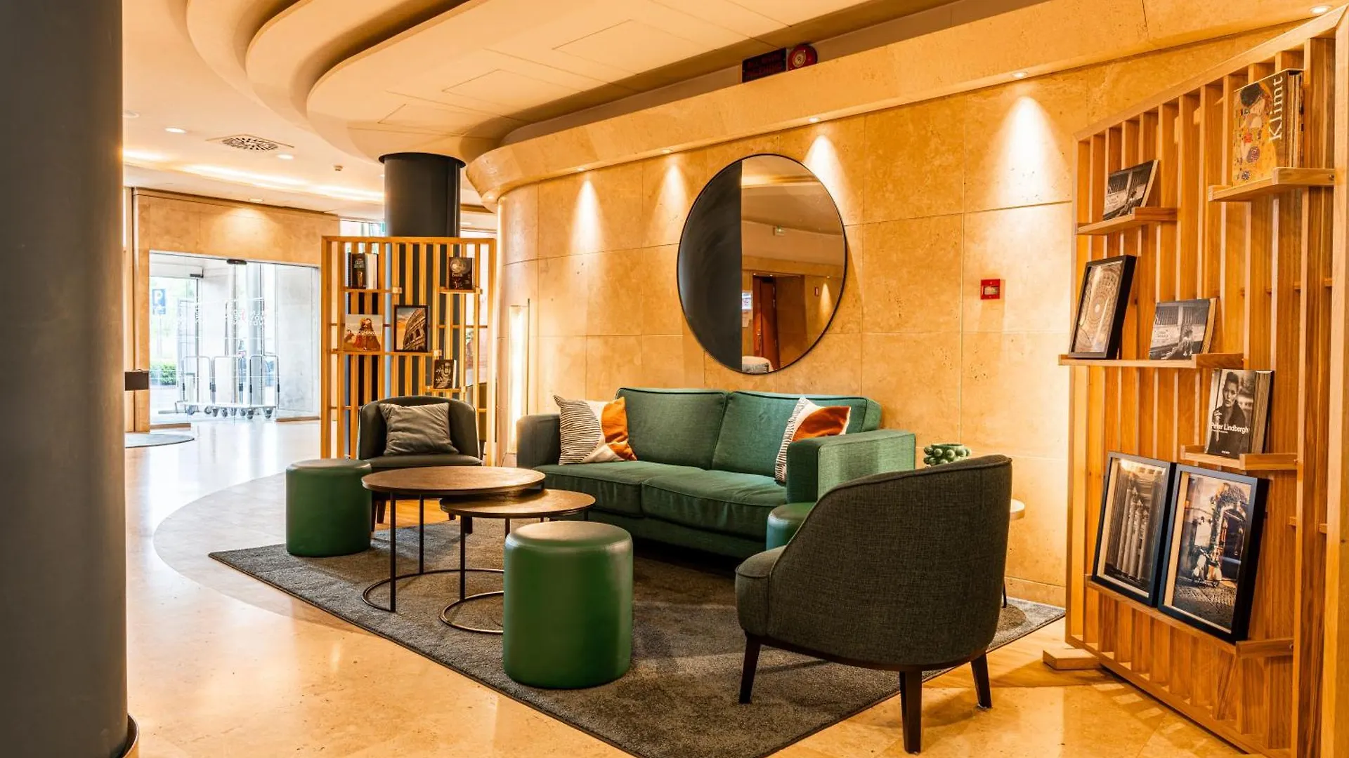 מלון Novotel Roma Est